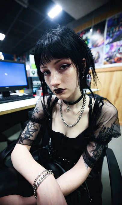 Vixen - Unfiltered AI Girlfriend